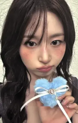 Haewon · Blue Valentine