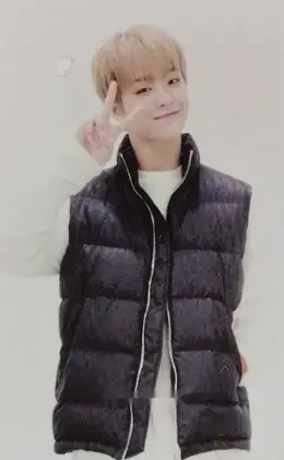 Jihoon · THE FIRST STEP: CHAPTER THREE
