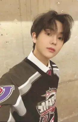 Hyunsoo · LOVE NEVER DIES