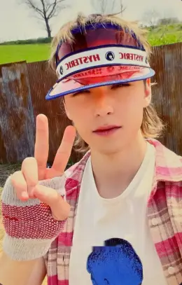 Vernon · V8