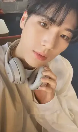 Yoonsung · 8TURNRISE
