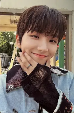 Woonhak · WHY..