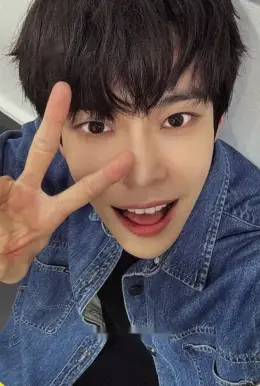 Doyoung · Walk