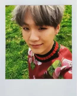 SUGA · Young Forever