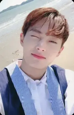 Longguo · New Moon