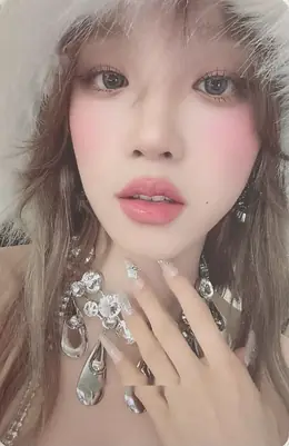 Yuqi · 2