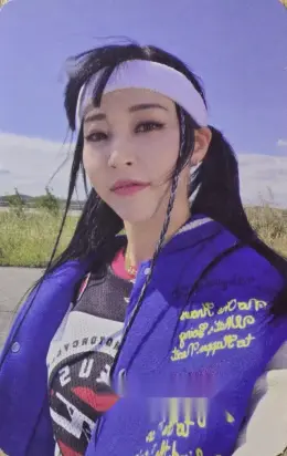 Moonbyul · MIC ON