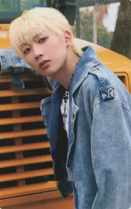 TAEMIN · Teenage Blue