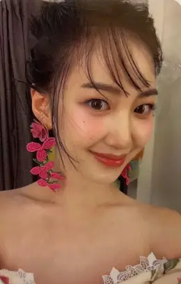 Yukyung · Dance On