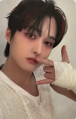 Lee Hanbin · UNDENIABLE