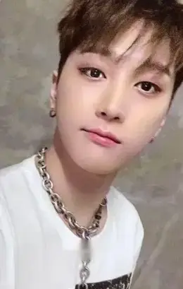 Joochan · AURA
