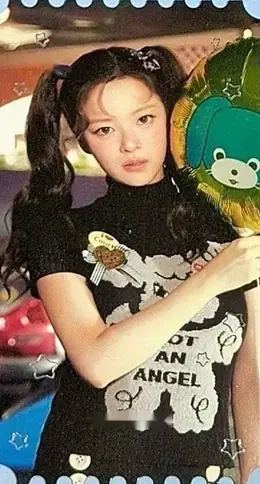 Jeongyeon · TWICE The Thrill (11th Anniversary Pop-Up)
