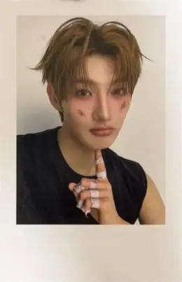 Kim HeeJu · itsnotover