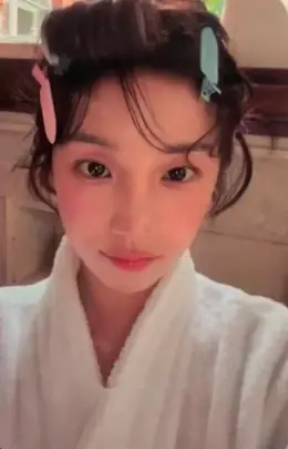 Yuqi · 二十七 (27)