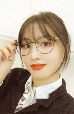 Momo · Formula of Love: O+T=<3
