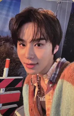 Jungwoo · Walk