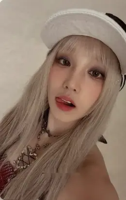 Yuqi · I Sway