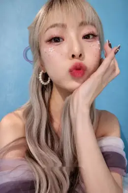 E-seol · Under My