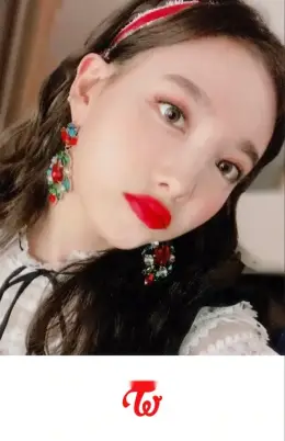 Nayeon · YES or YES