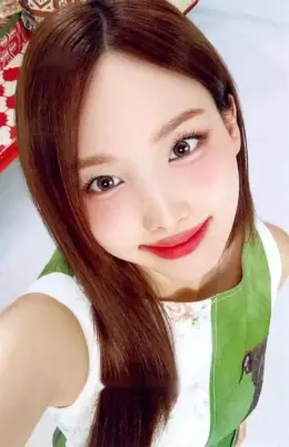 Nayeon · #TWICE5