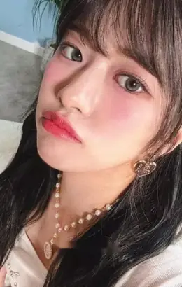 Yujin · ALIVE