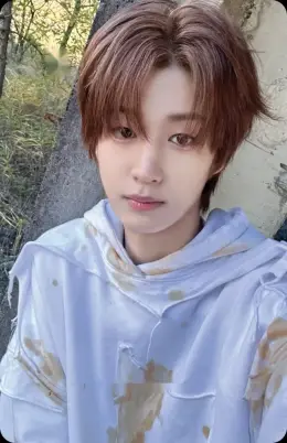 Lee KyuHyuk · yesweare