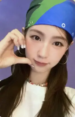 Miyeon · i-dle