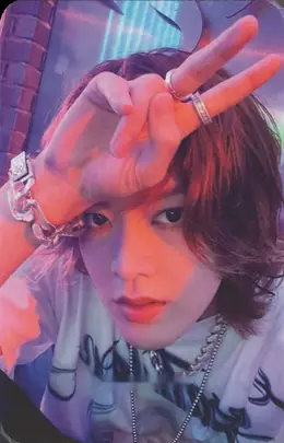 Yuta · 2 Baddies