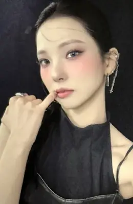 Yujin · Crack Code