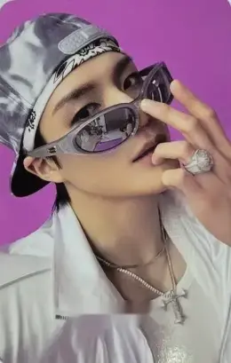 Jeno · Go Back to the Future