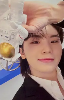 Woozi · 17 IS RIGHT HERE