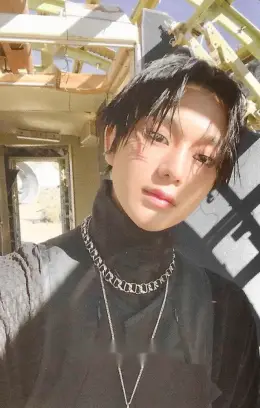 Hyunsoo · LOVE NEVER DIES