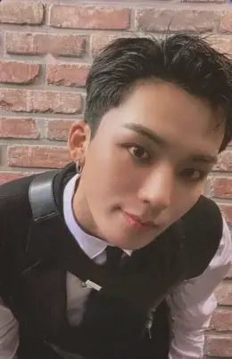 Hyunho · Daydream