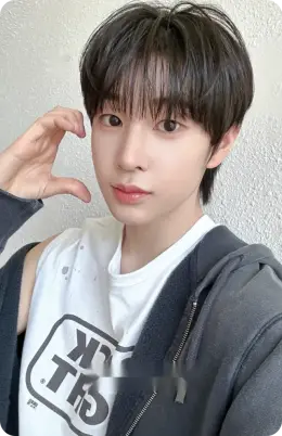 Kwak GiWoong · itsnotover