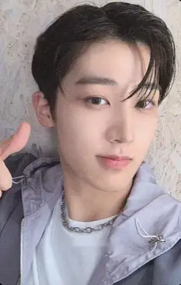 Bae Hyunjun · The Beginning : 開花