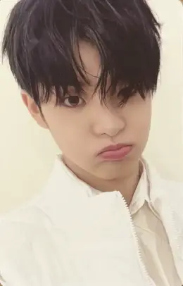 Jihoon · THE SECOND STEP : CHAPTER ONE