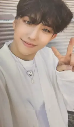 Yungyu · 8TURNRISE