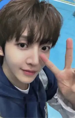 Donghyeon · Kick Out, Flip Now!