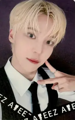 Yunho · HELLO KITTY Black Series × ATEEZ