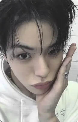 Yoon Jaehyuk · LOVE PULSE
