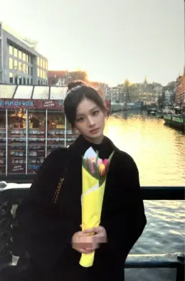 Sullyoon · Heavy Serenade