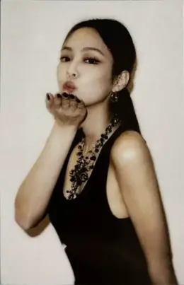 Jennie · THE ALBUM