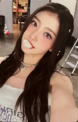 Xiaoting · BUBBLE GUM