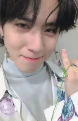 Yugyeom · Present: YOU & ME
