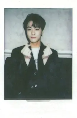 Moonbin · Rise Up