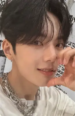 Leejeong · Cut-Out