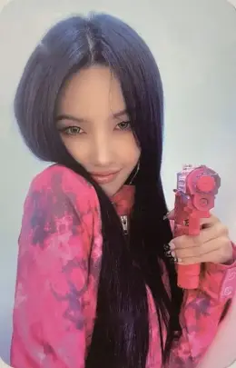 Soyeon · I Never Die