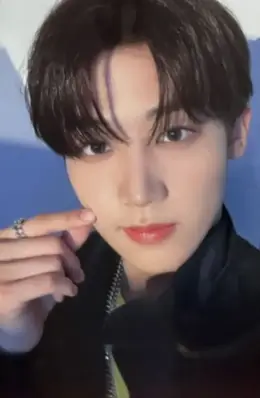 Bae Hyunjun · The Beginning : 開花