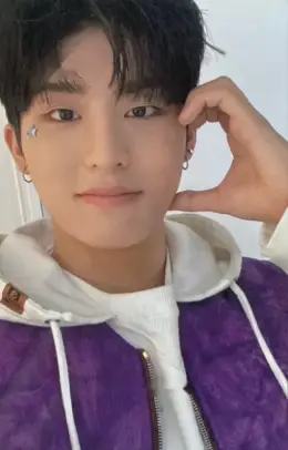Park Jeongwoo · THE SECOND STEP : CHAPTER ONE