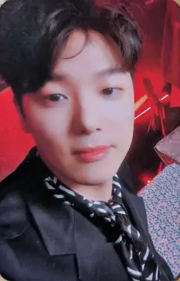 Minhyuk · 7°CN
